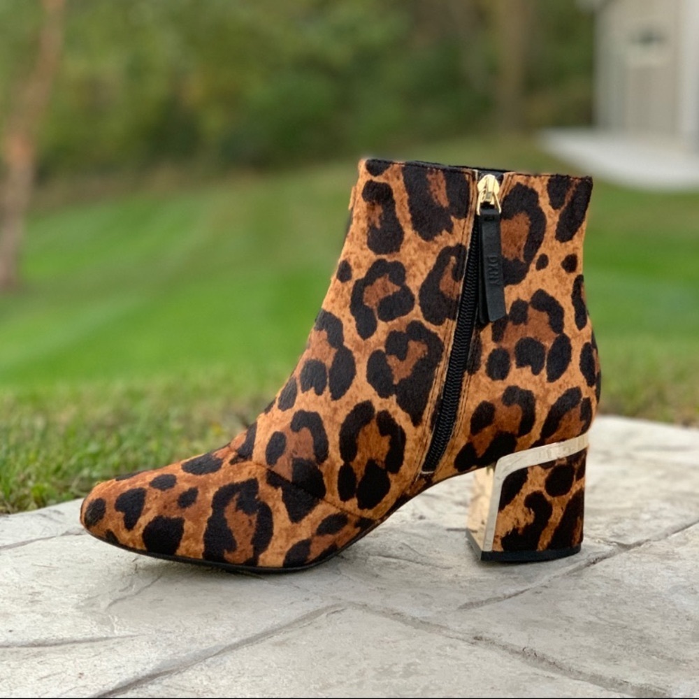 TGIBF Sale DKNY Real Calf Hair Leopard Animal Print Chunky Leather Ankle Boot